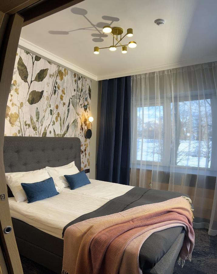 Sadama street Villa Pärnu Esterno foto