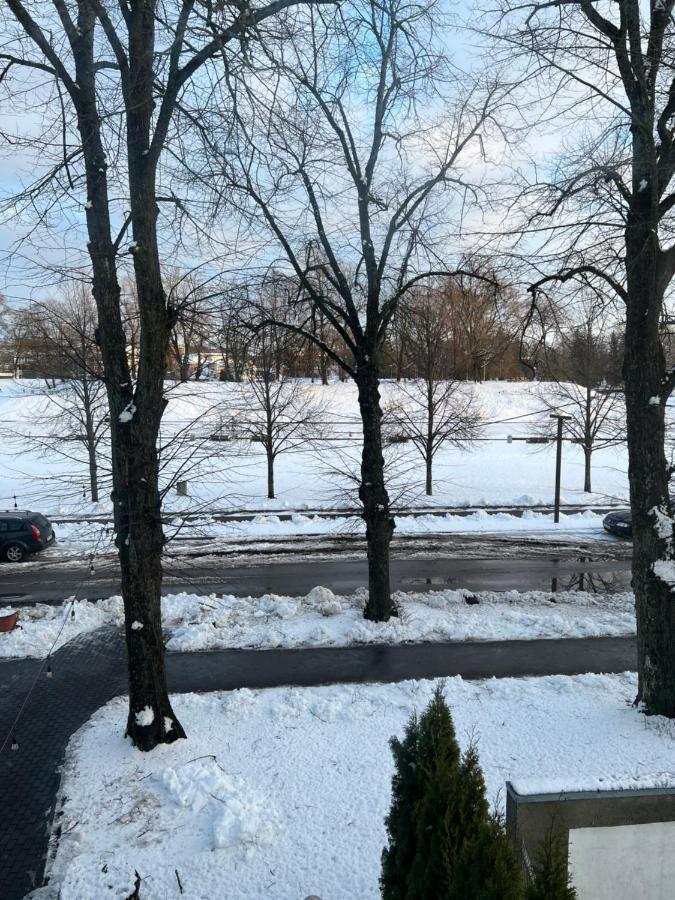 Sadama street Villa Pärnu Esterno foto