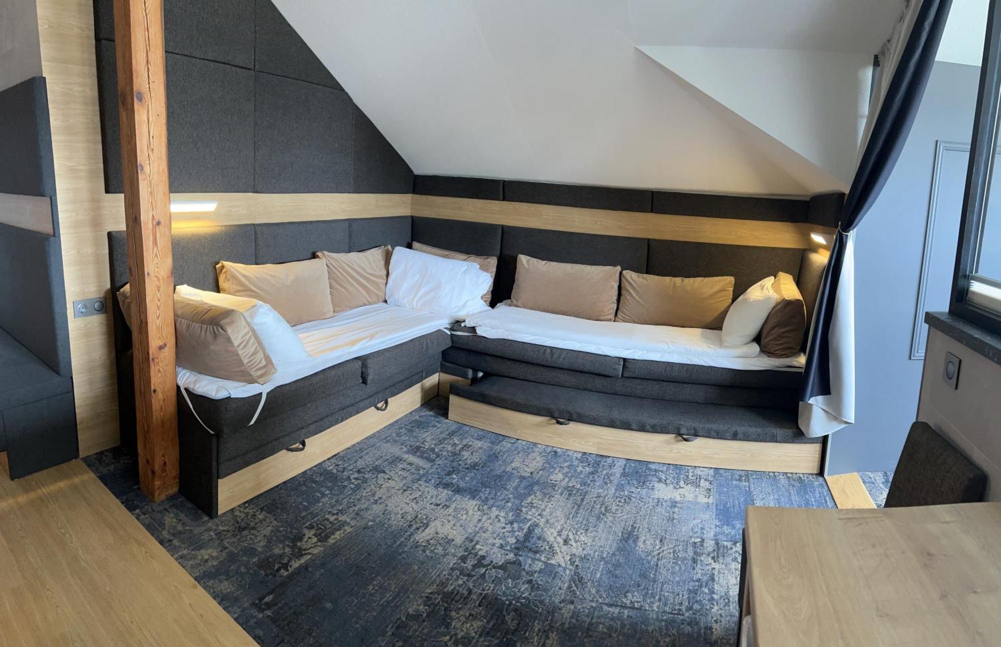 Sadama street Villa Pärnu Esterno foto