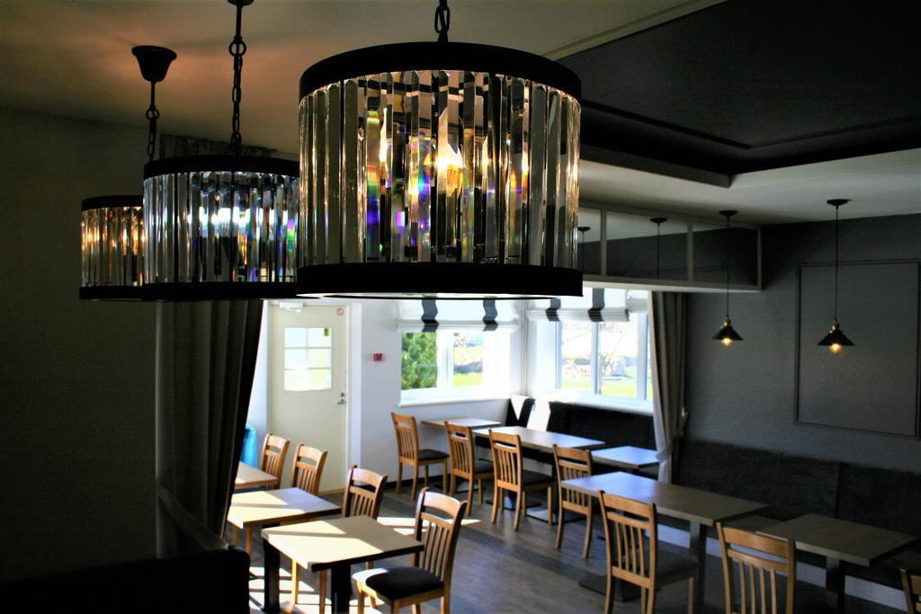 Sadama street Villa Pärnu Esterno foto
